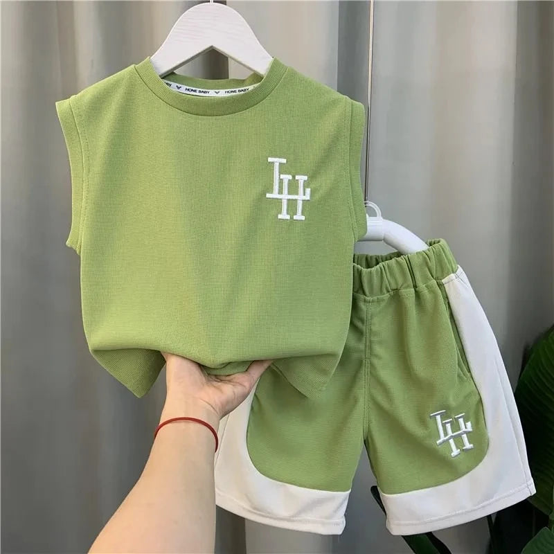 Children's Summer Boys' Tank Top Set 2024 New Baby Sleeveless Clothes Children's Cool and Handsome Two Piece Set