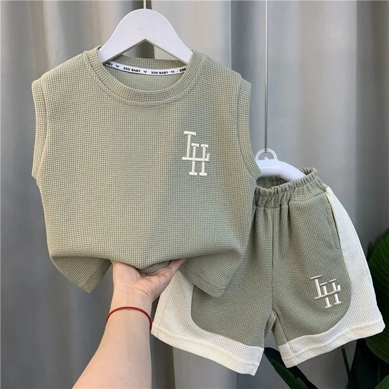 Children's Summer Boys' Tank Top Set 2024 New Baby Sleeveless Clothes Children's Cool and Handsome Two Piece Set