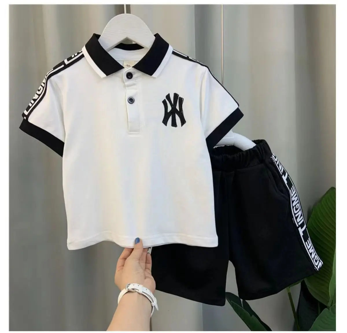 Children's polo shirt Boy summer handsome baby Internet celebrity short sleeve clothes trendy cool two-piece t-shirt set